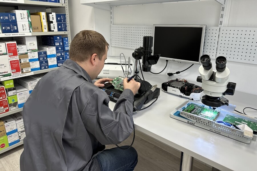 Сервис центр Christie